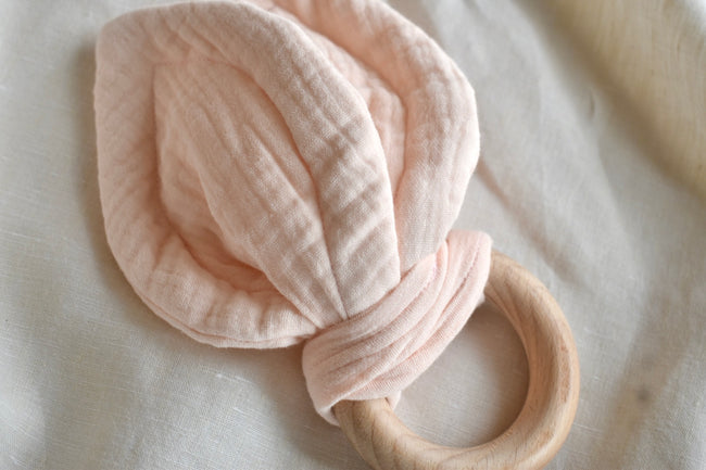 Tied Muslin Teether