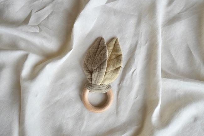 Soft Leaf Muslin Teether